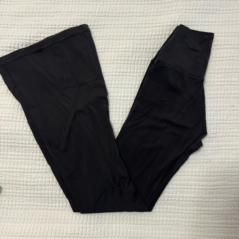 Aerie crossover leggings in black, size S